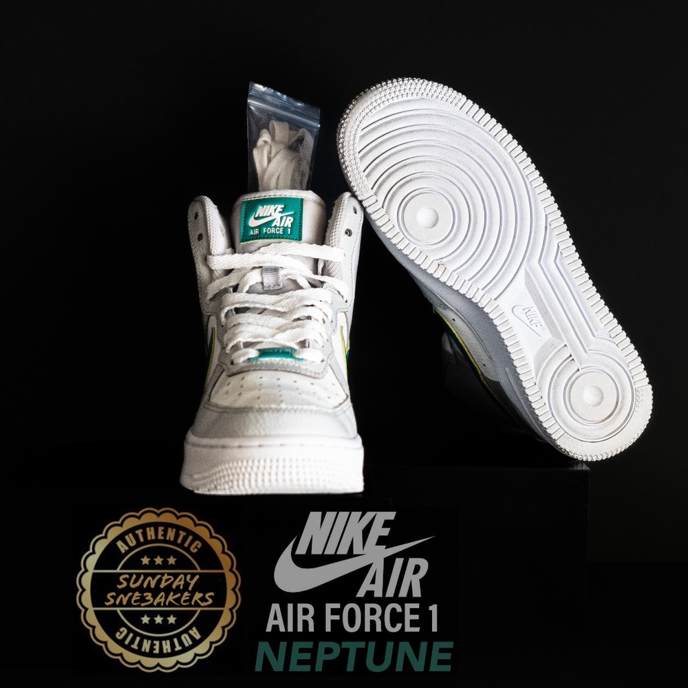 Nike 2019 Air Force 1 High Womens "Neptune Green" Size 7 - SKU 334031 015